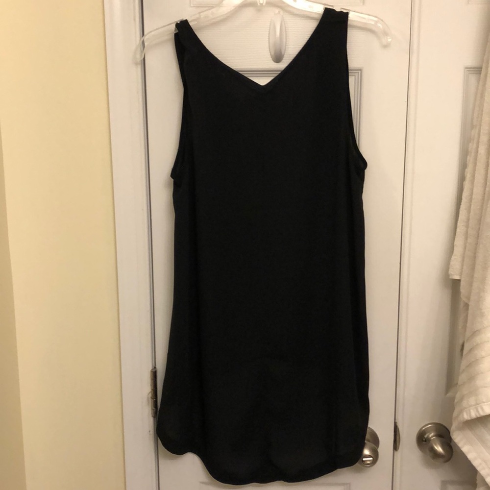 Top - Picture 2 of 3
